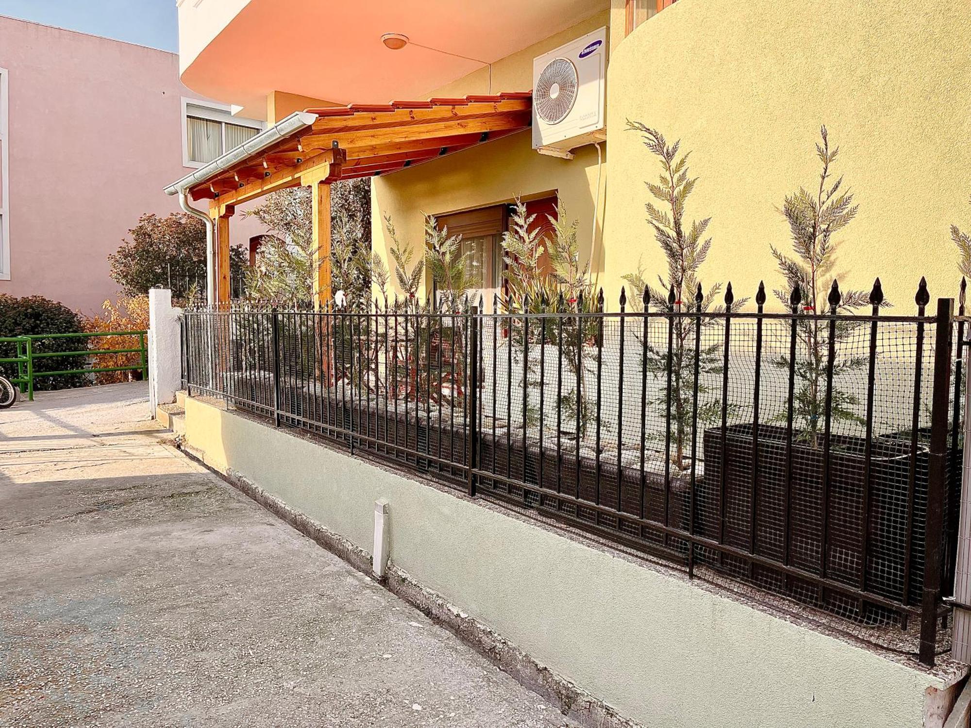 Modus Operandi Apartment Kavala